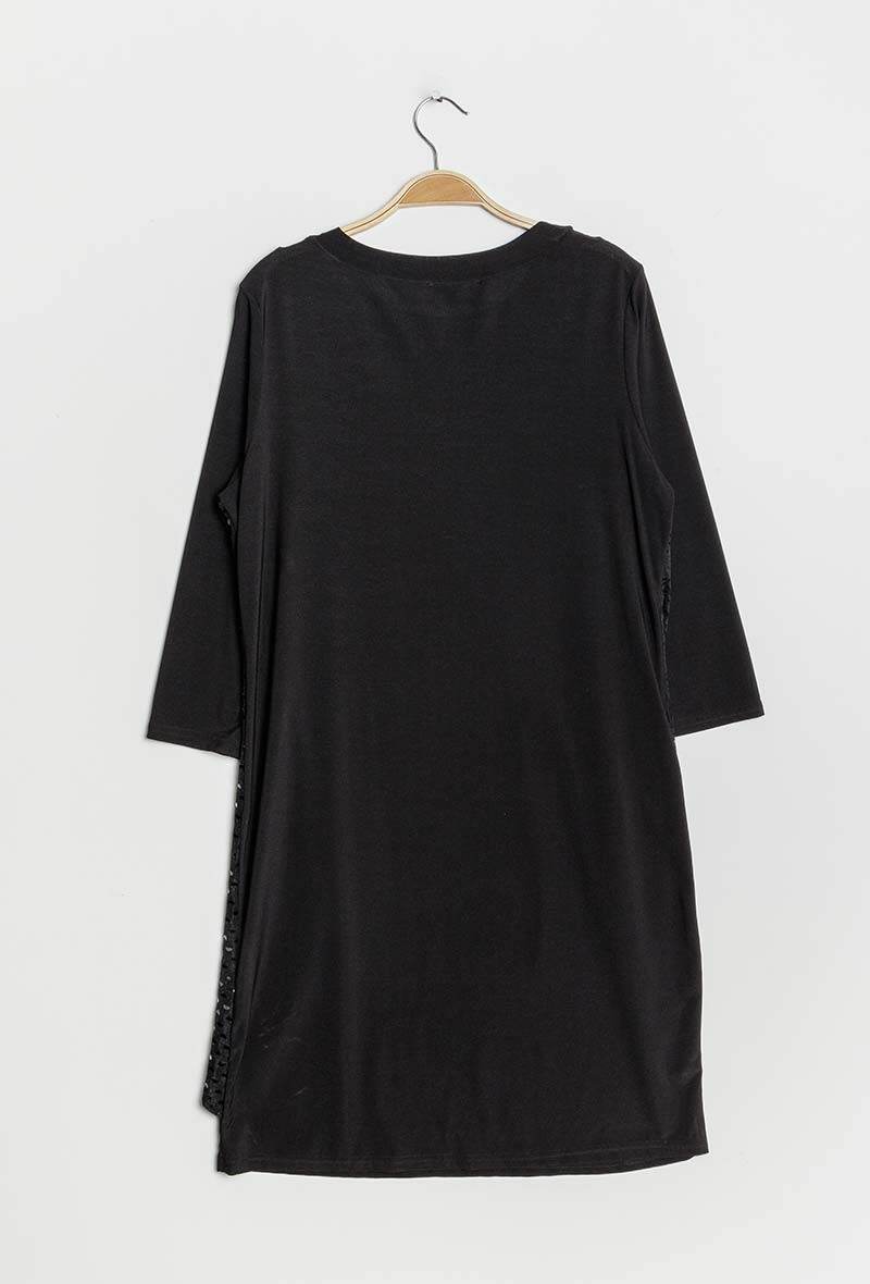 Plus Size Klänning med Glänsande Detaljer