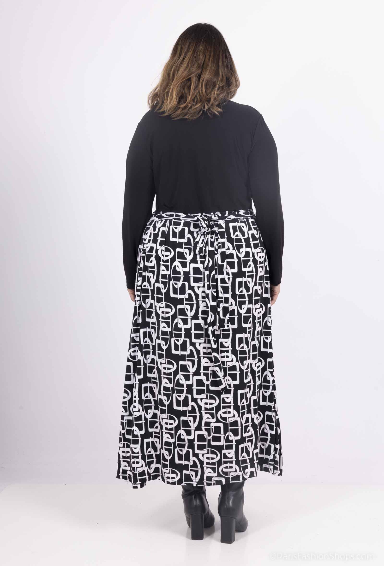 Plus Size Tvåtonad Klänning med Rund Halsringning och Bälte