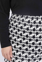 Plus Size Tvåfärgad Klänning med Rund Halsringning och Koppel