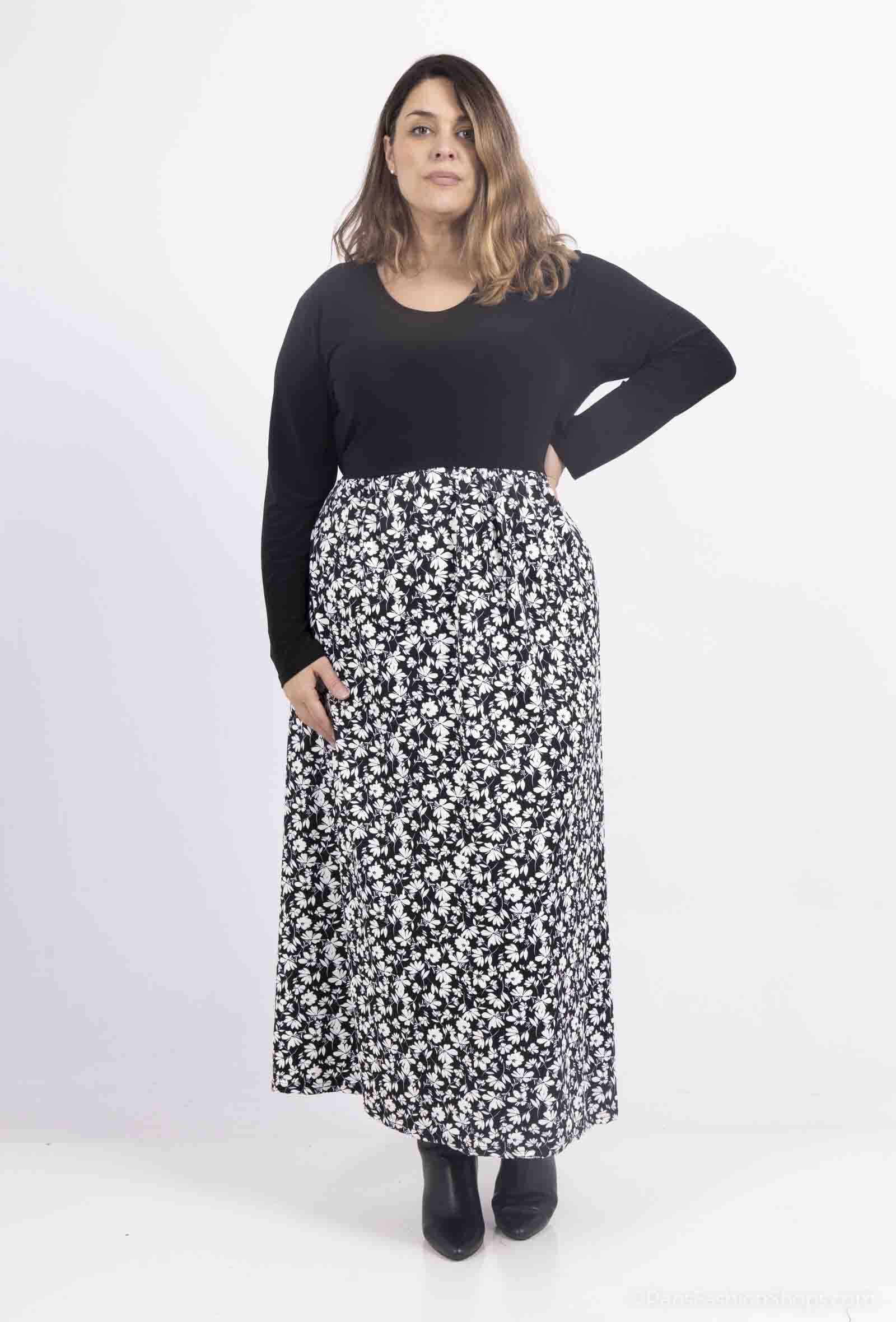 Plus Size Tvåfärgad Rundhalsad Klänning med Bälte och Blommor