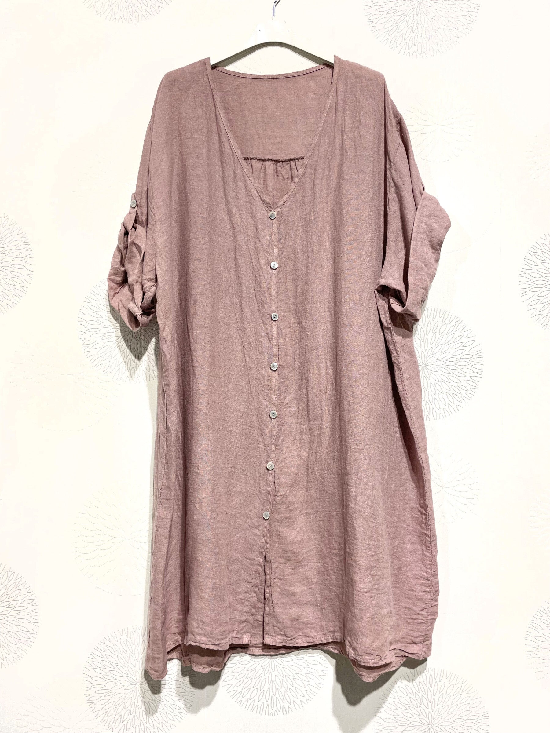 Plus Size Long Shirt in V-Neck 100% Lin T40 till T54