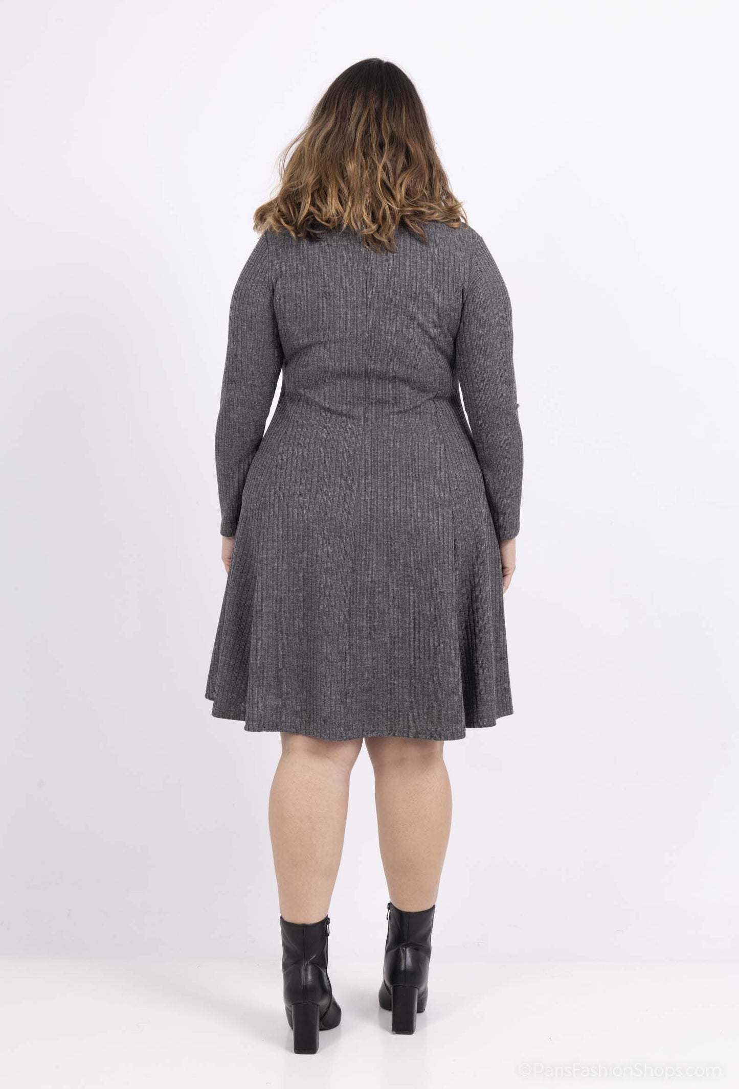 Plus Size Flared Dress - Elegant och Bekväm