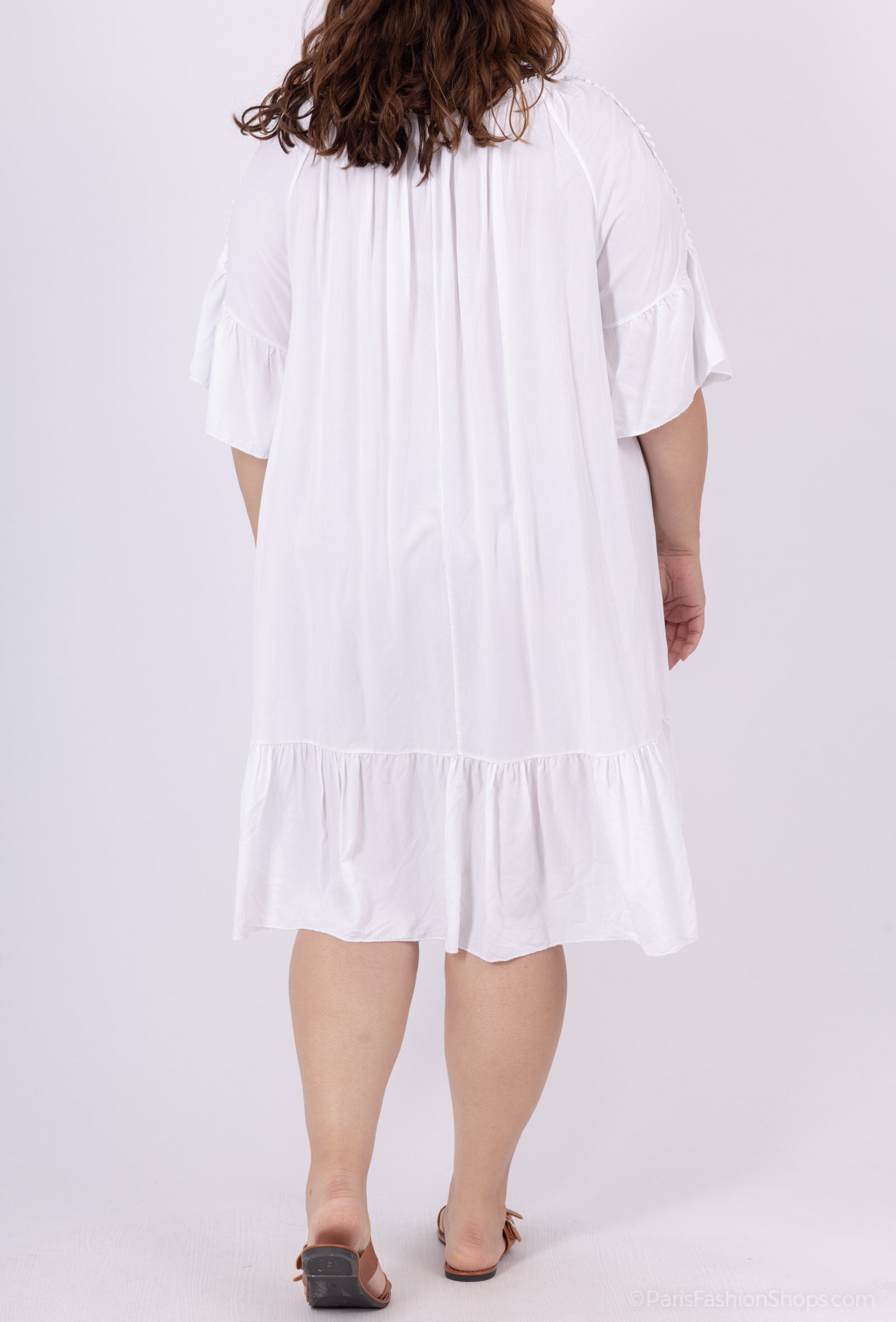 Plus Size Flowy Dress med Utskurna Axlar