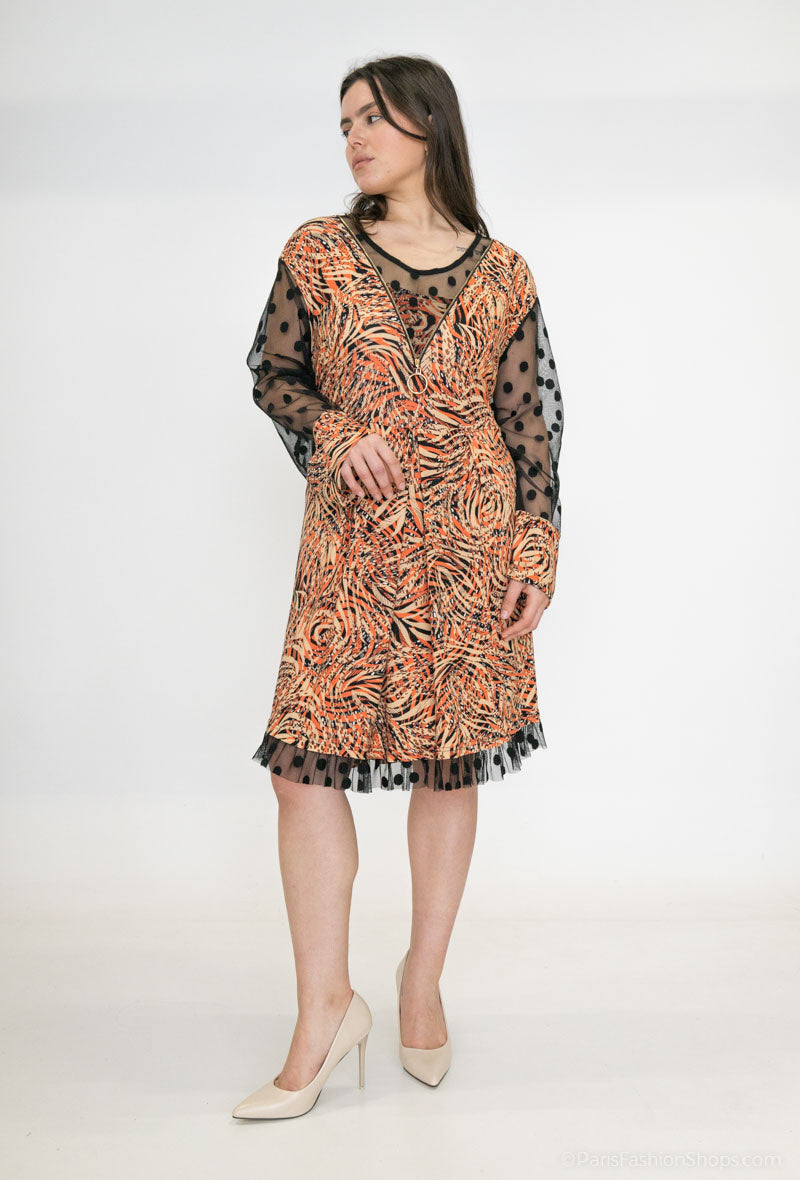 Plus Size Printed dress with plumetis details