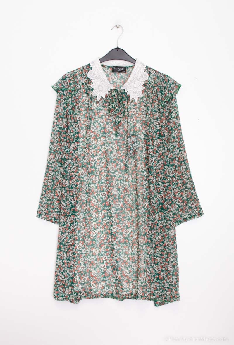 Plus Size Two-piece voile print dress with lace collar