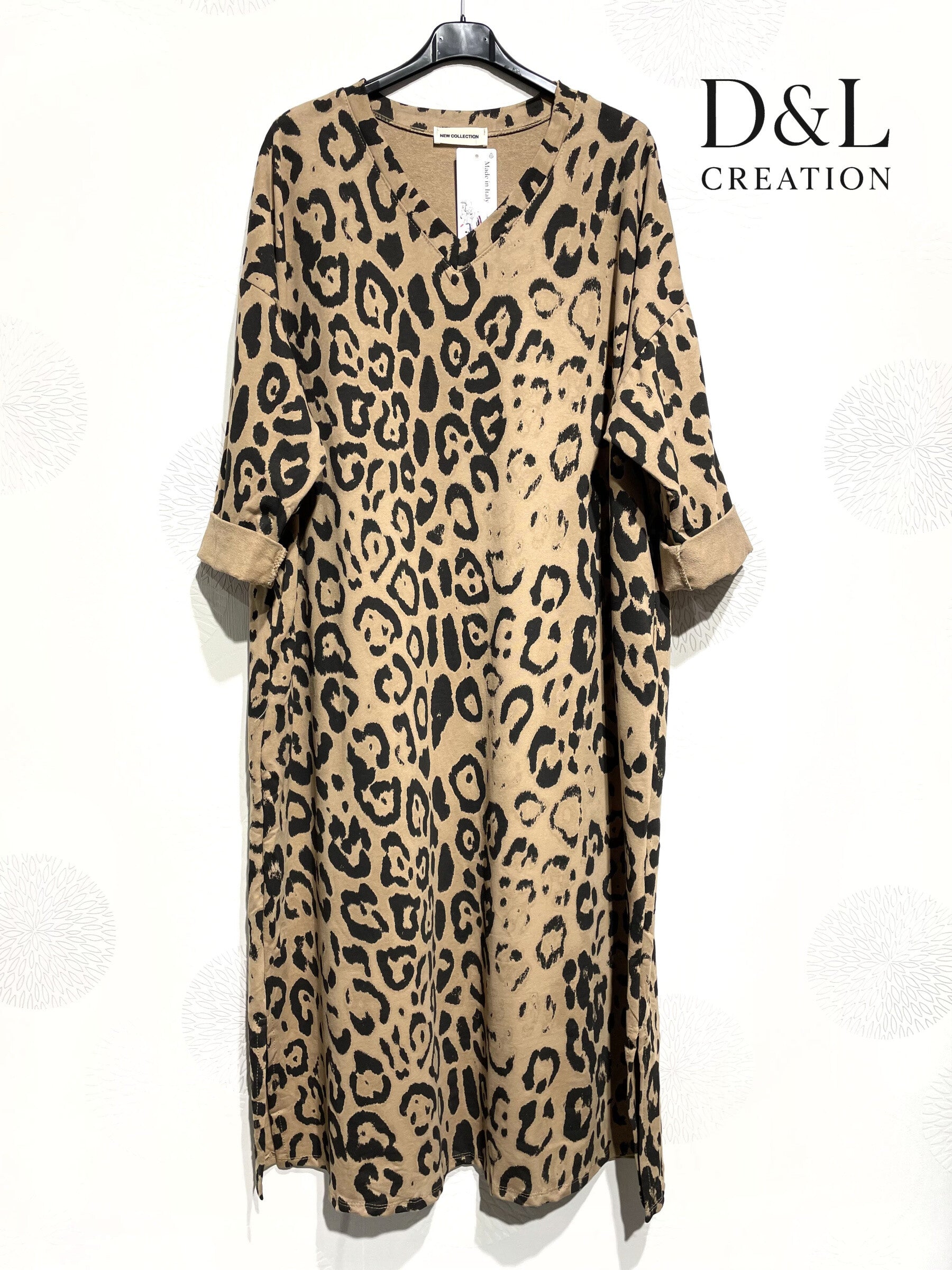 Long cotton dress with leopard print