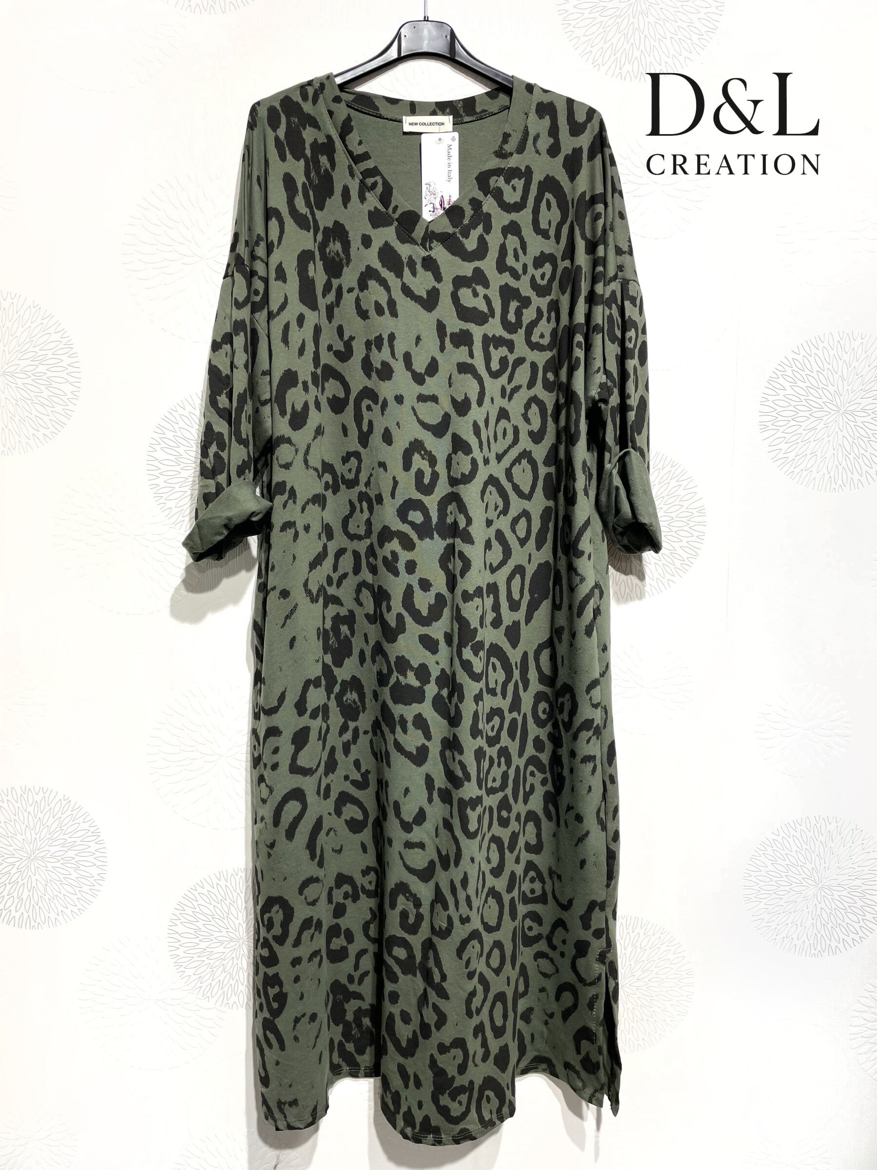 Long cotton dress with leopard print