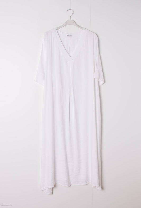 Plus Size Long V-neck trapeze dress with 2 pockets