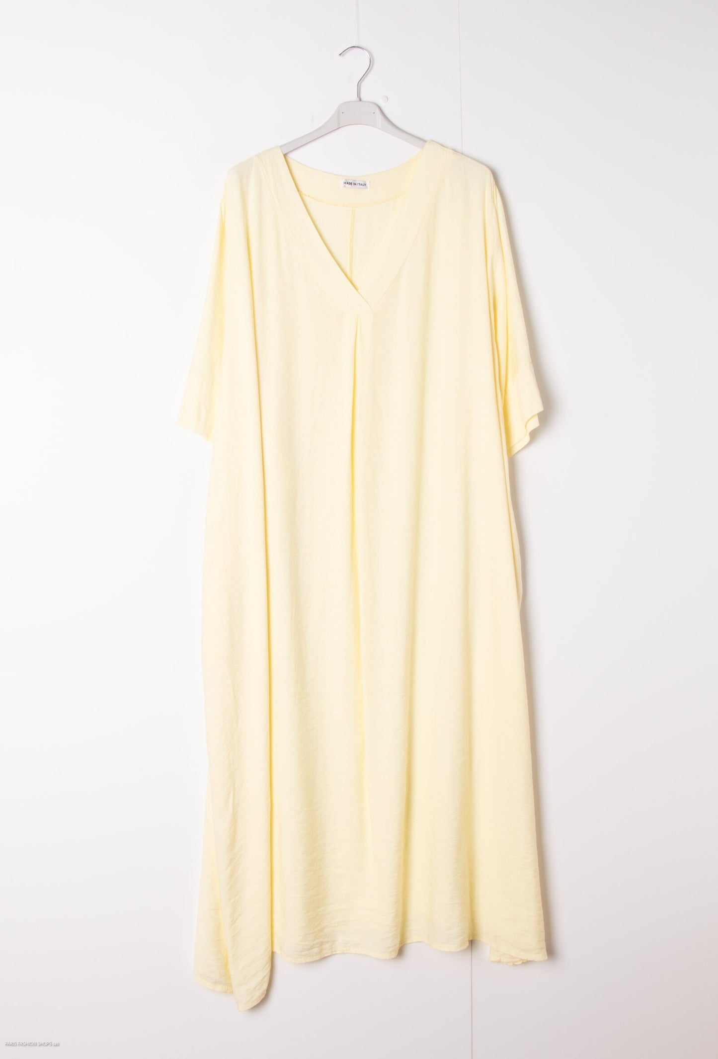 Plus Size Long V-neck trapeze dress with 2 pockets