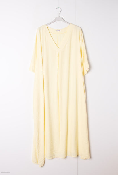 Plus Size Long V-neck trapeze dress with 2 pockets