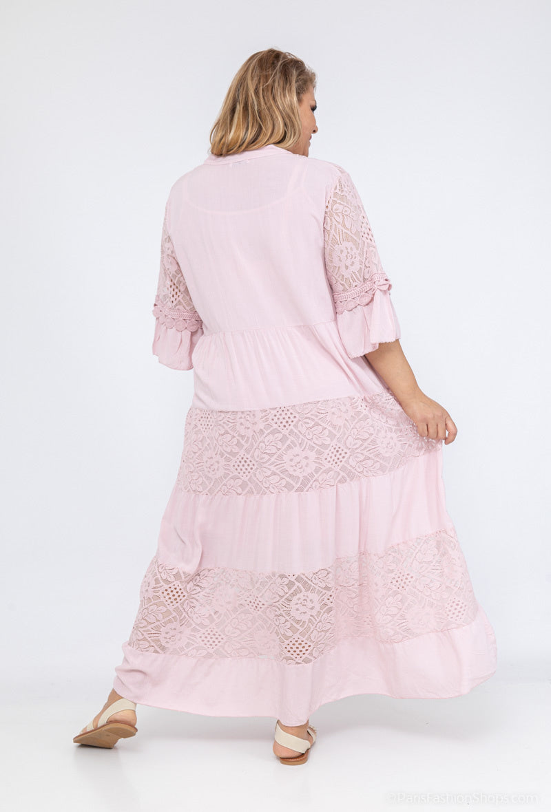 Plus Size Lång Spetsklänning med Överlagringseffekt