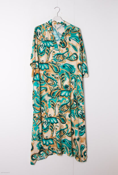 Plus Size Long fluid paisley print dress