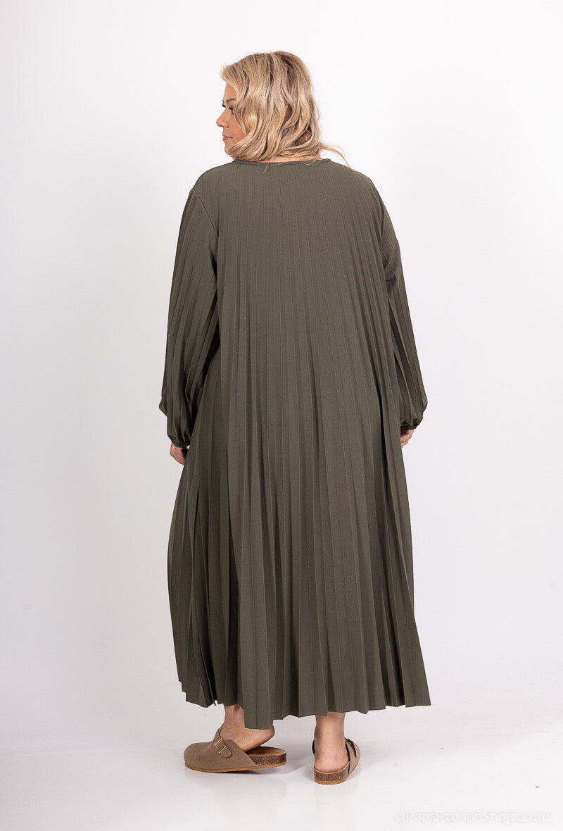 Plus Size Lång Plisserad Scuba Crepe Klänning