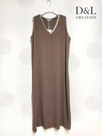 Plus Size Long sleeveless dress V -neck 70% Lin T38 at T52+