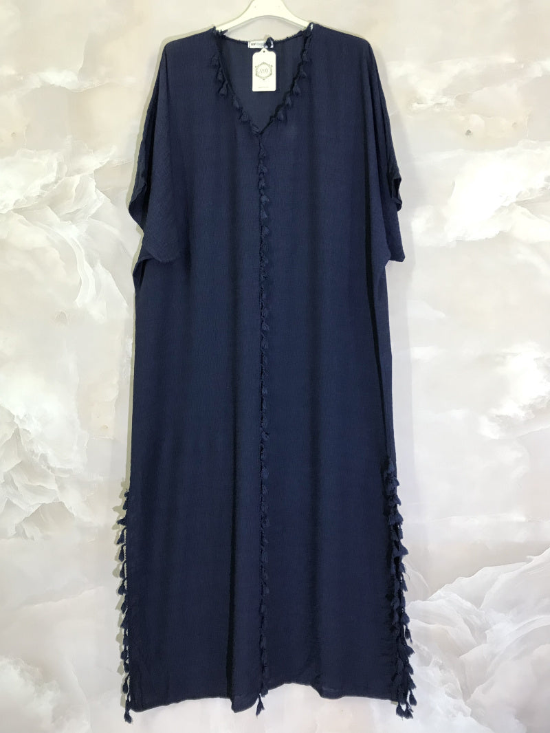Plus Size Long plain dress with short sleeves and pompoms