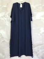 Plus Size Long plain dress with short sleeves and pompoms