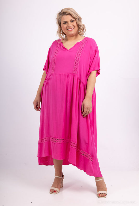 Plus Size Midi Klänning med Spetsdetaljer