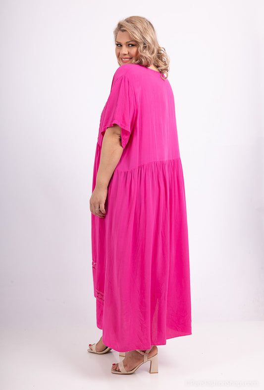 Plus Size Midi Klänning med Spetsdetaljer