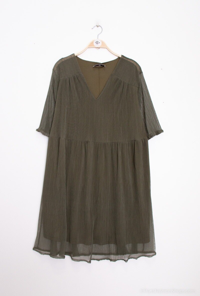 Plus Size Plain pleated mesh dress