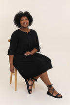 Tunikaklänning med spetskrage i stor storlek