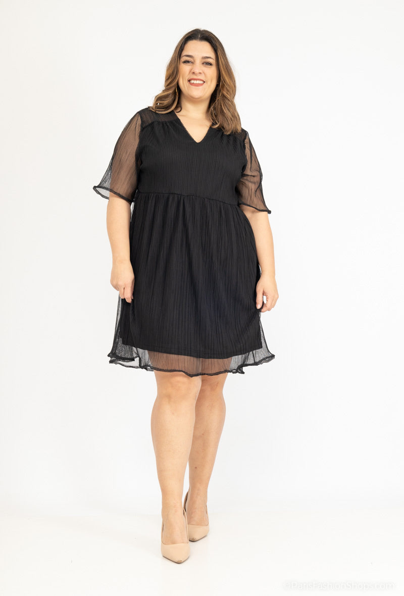 Plus Size Plain pleated fishnet tunic dress
