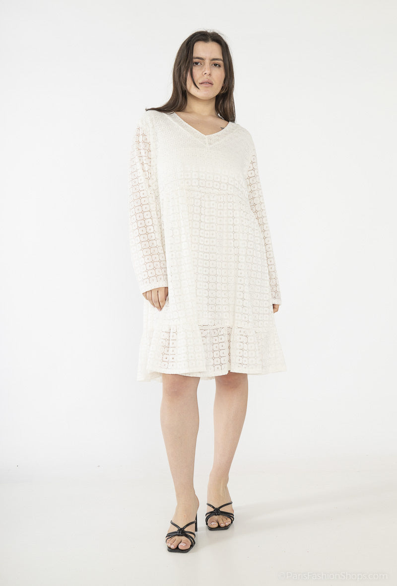 Plus Size Plain V-neck Lace Dress