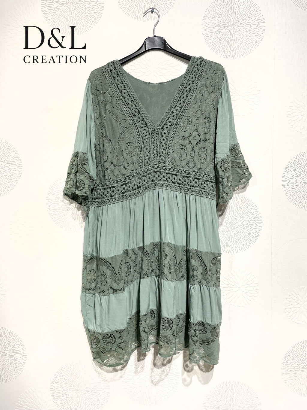 Plus Size United Dress with V -neck lace with T40 lining to T48