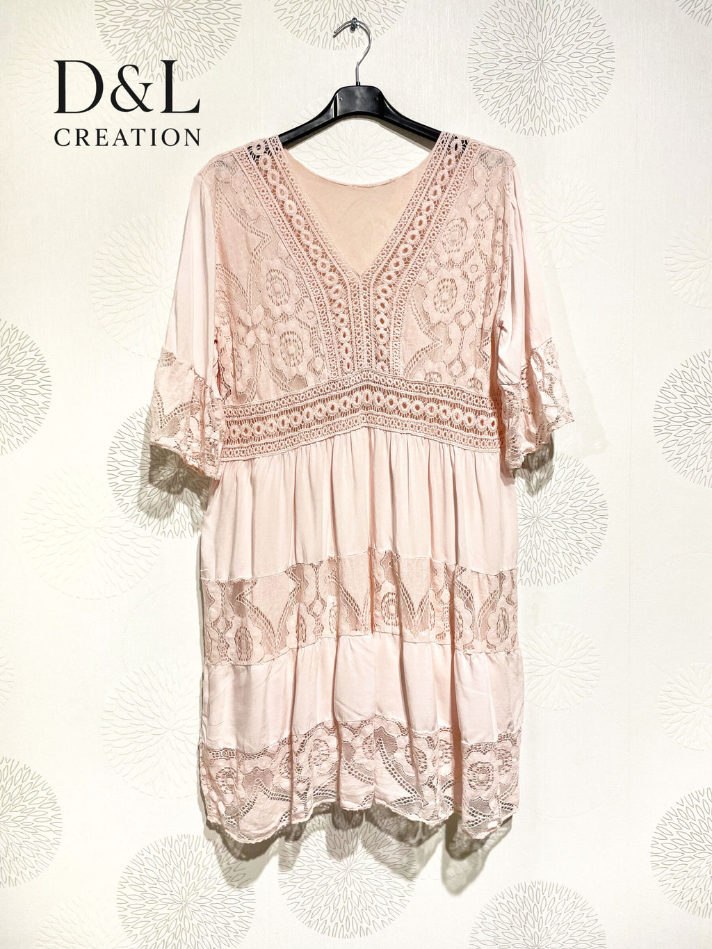 Plus Size United Dress with V -neck lace with T40 lining to T48
