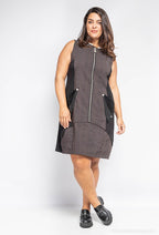 Plus Size Zipped Klänning
