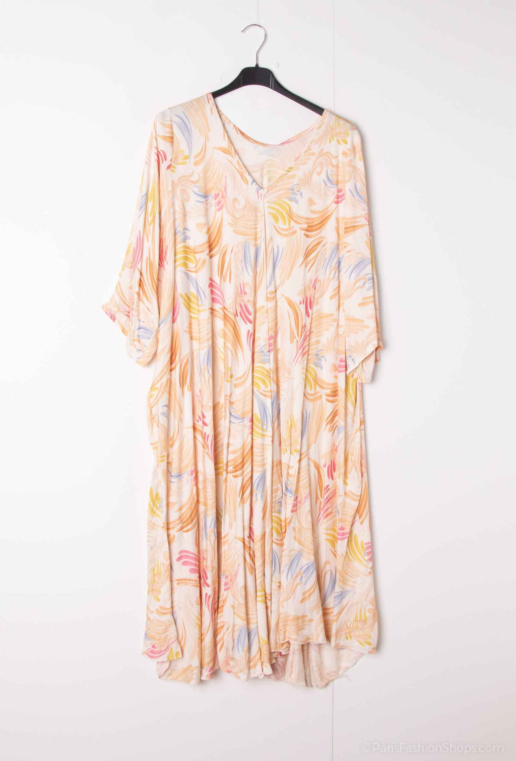 DRESS i Plus Size – En elegant klänning för alla tillfällen