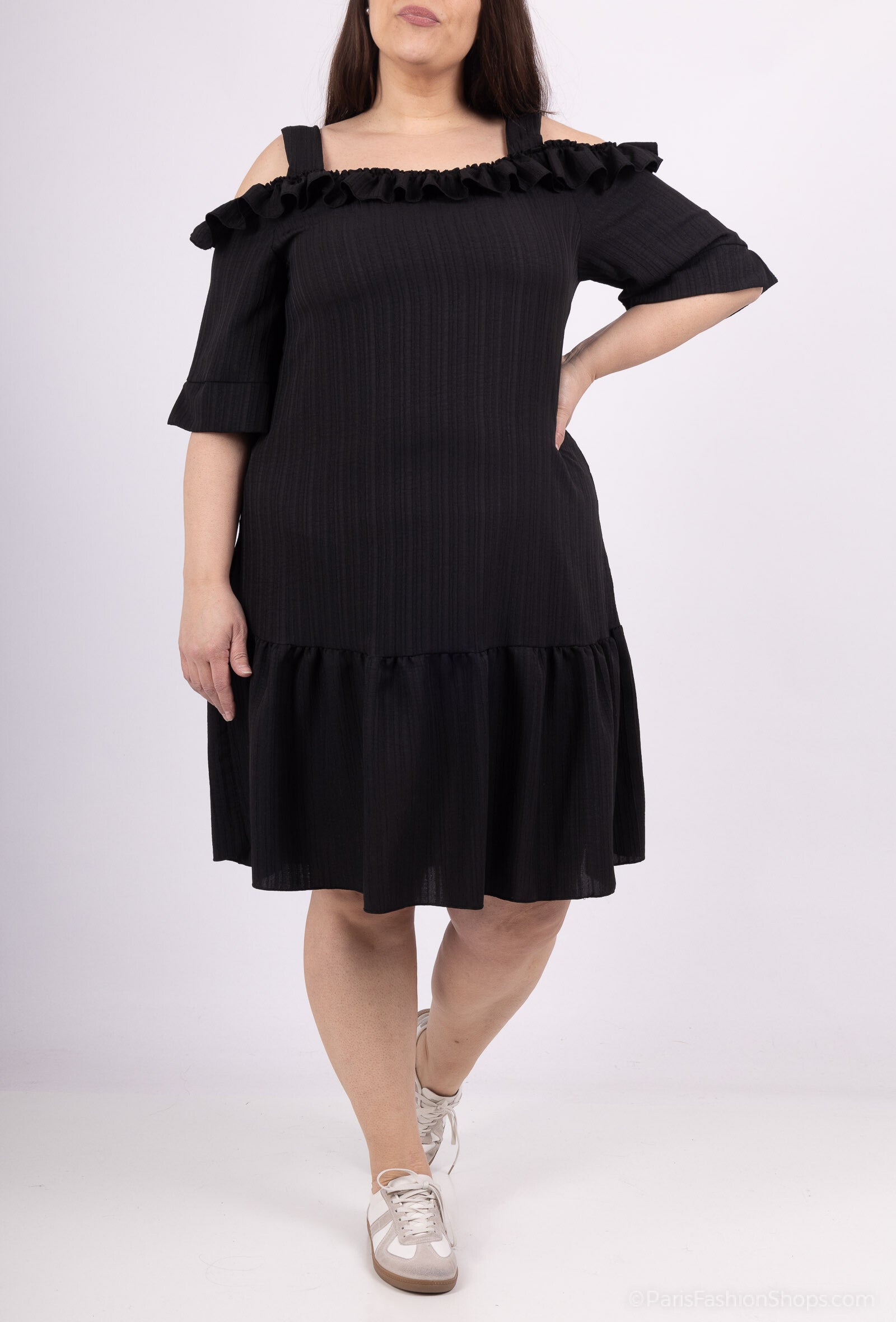 Plus Size Flying Dresses med Bar Överdelar för Sommaren