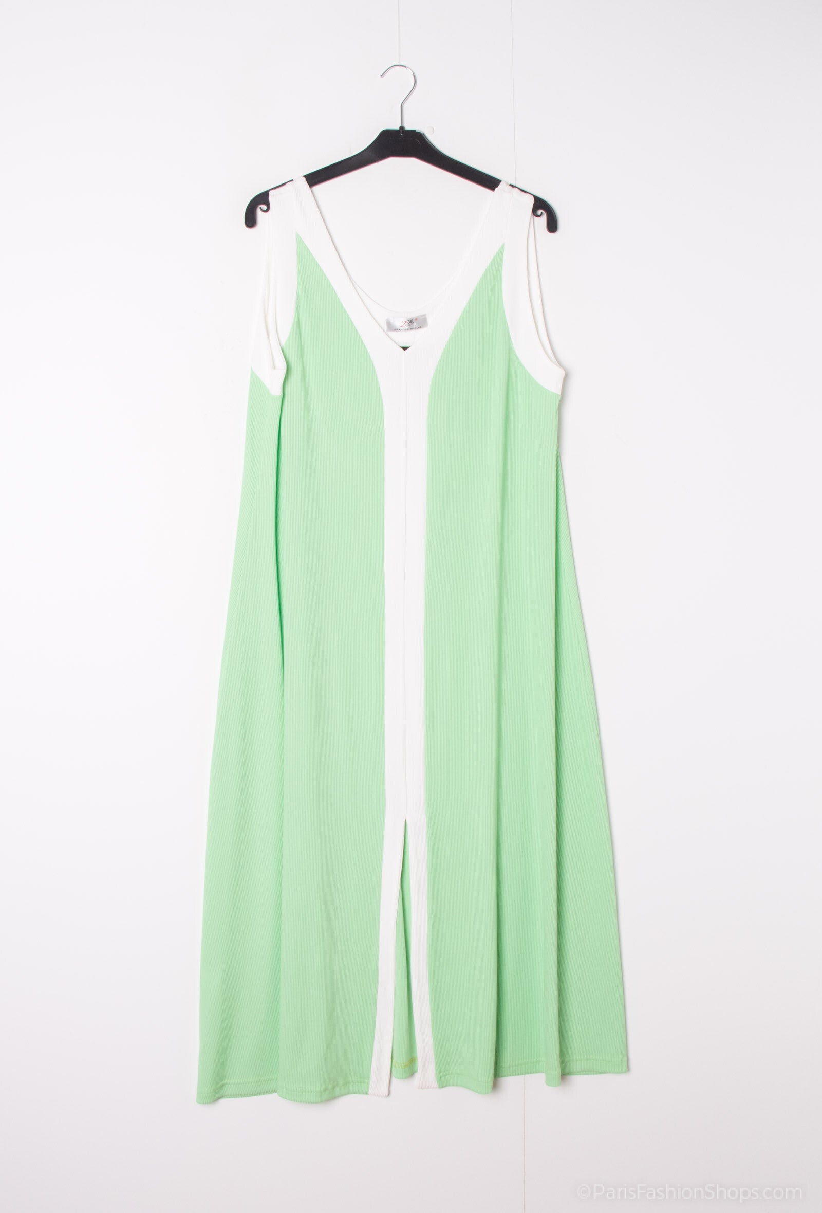 Plus Size Tvåfärgad V-ringad Klänning - 130 cm