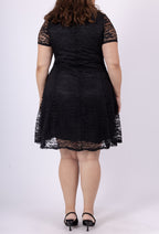 Plus Size Spetsklänning med Flares
