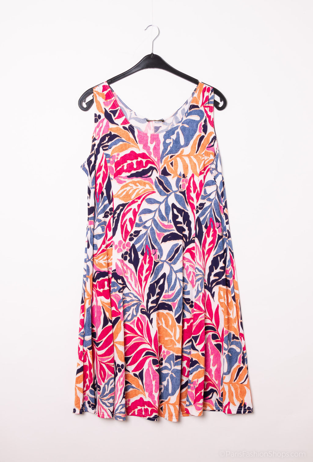 Ärmlös utsvängd klänning i tryck i Stor Storlek