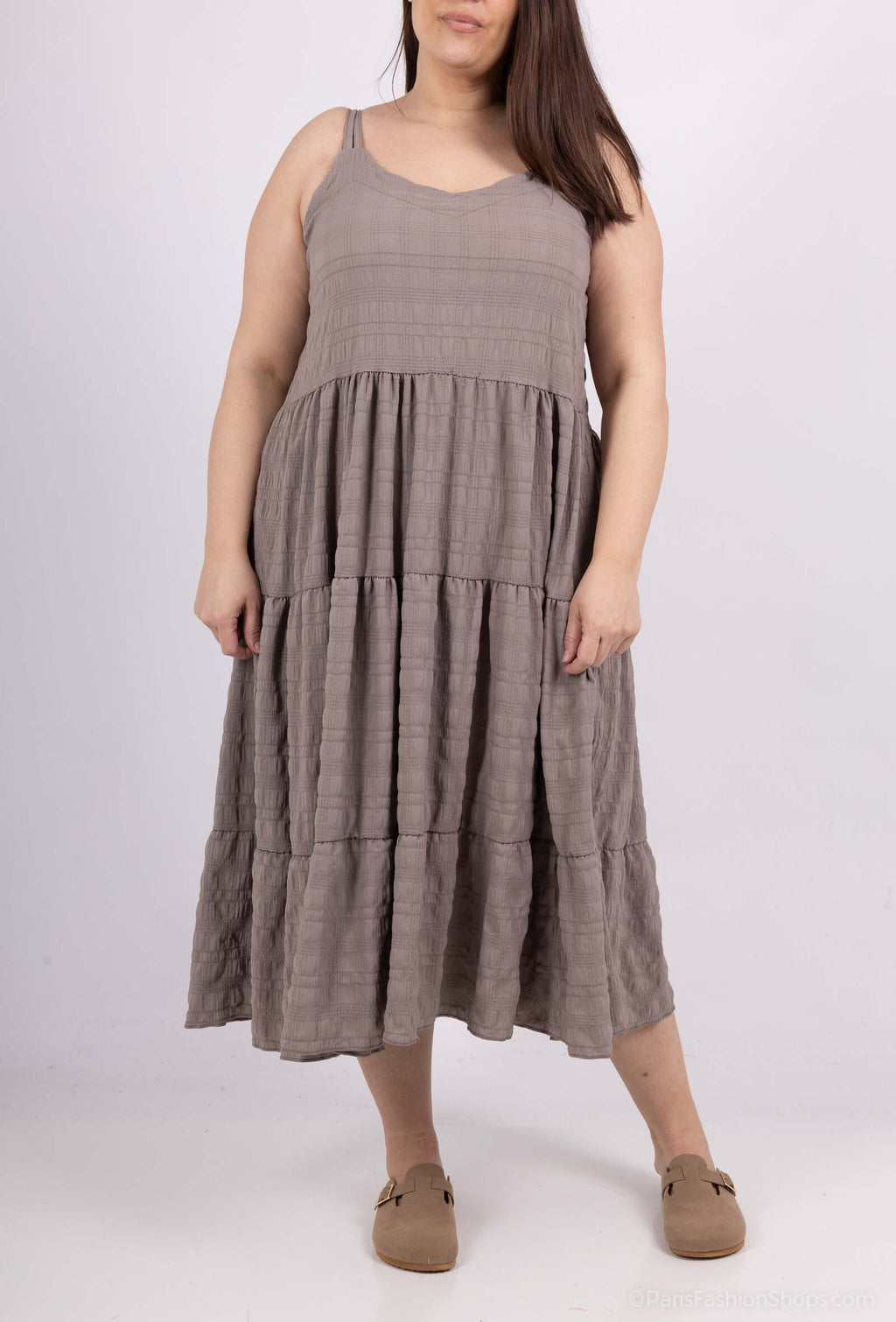 Plus Size Flying Uneicolor Dresses