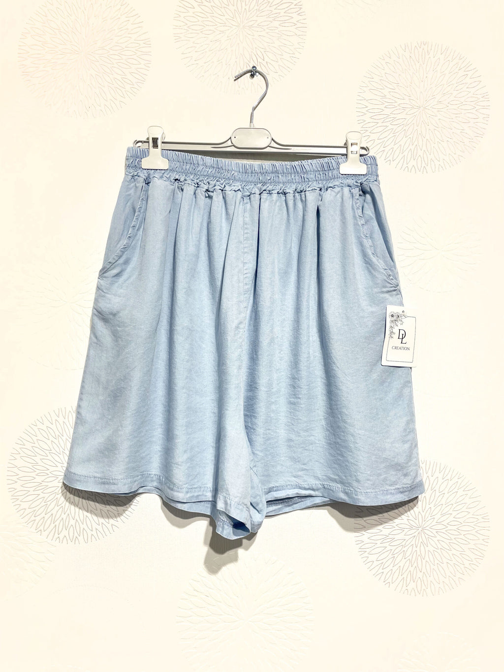Plus Size Tencel Denim Shorts med Stora Fickor