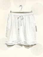 Plus Size Linen shorts with T38 to T50 pockets