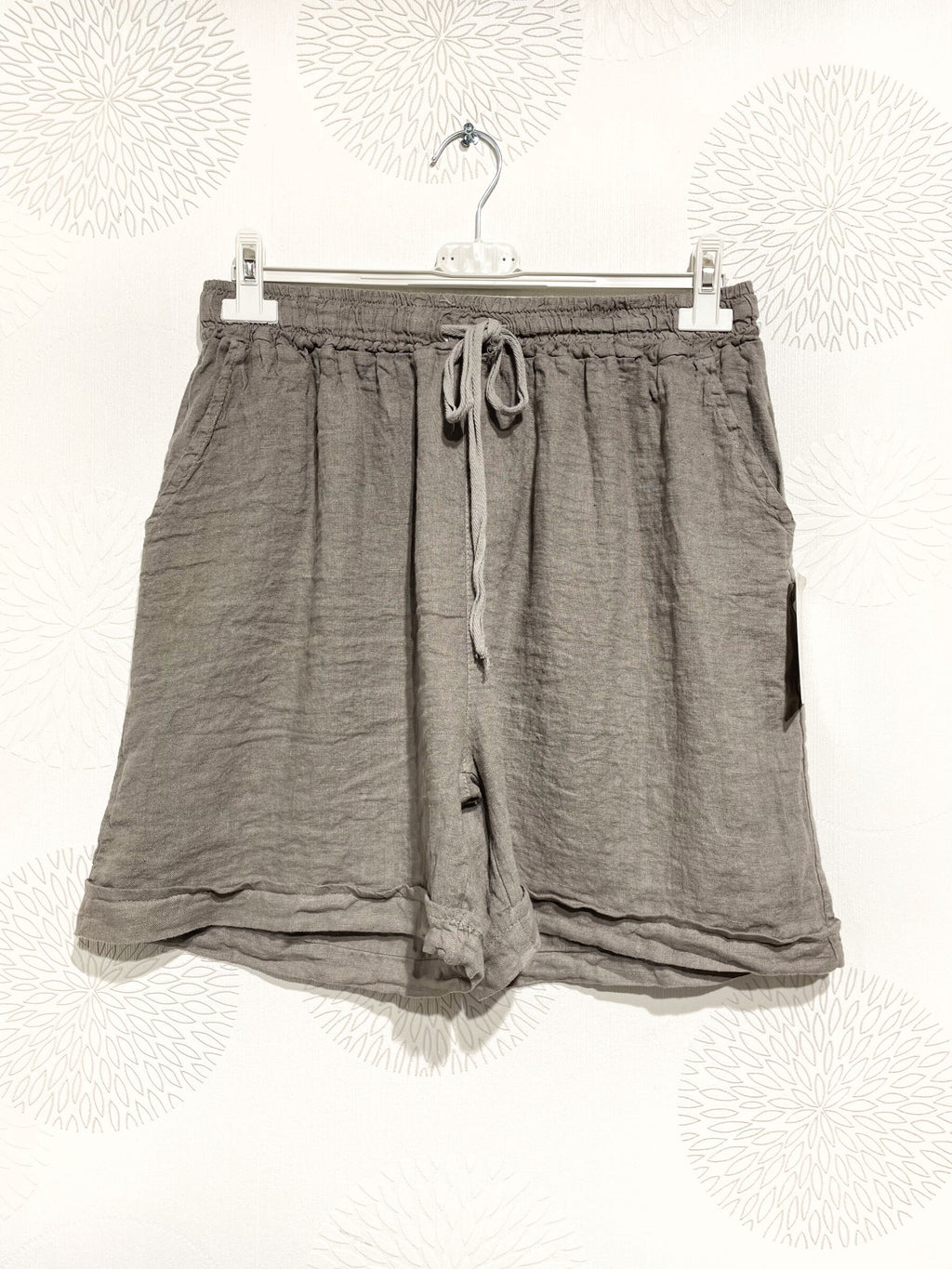 Plus Size Linne Shorts med T38 till T50 Fickor