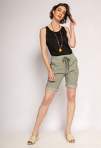 Plus Size Enfärgade Shorts med Spets