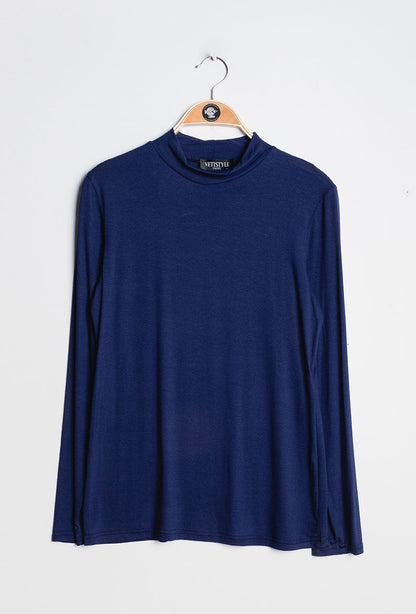 Plus Size T-shirt with funnel neck