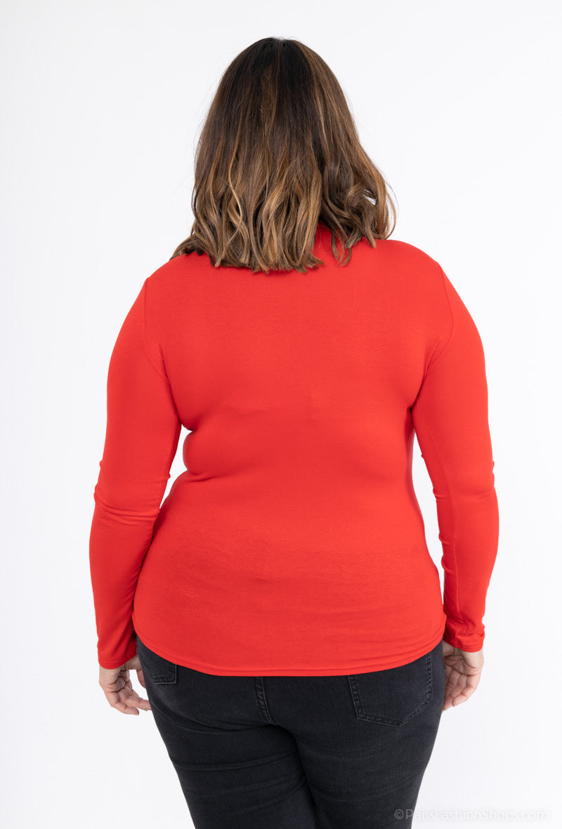 Plus Size T-shirt med funnel neck
