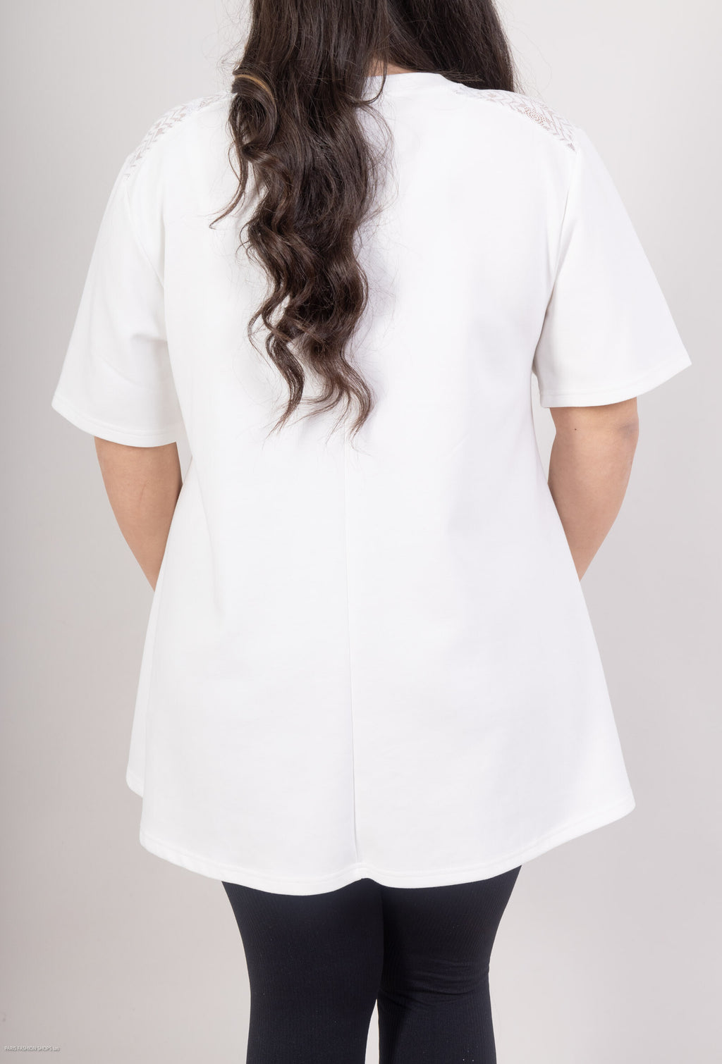 Plus Size Öppen Spets T-shirt med Pärlor