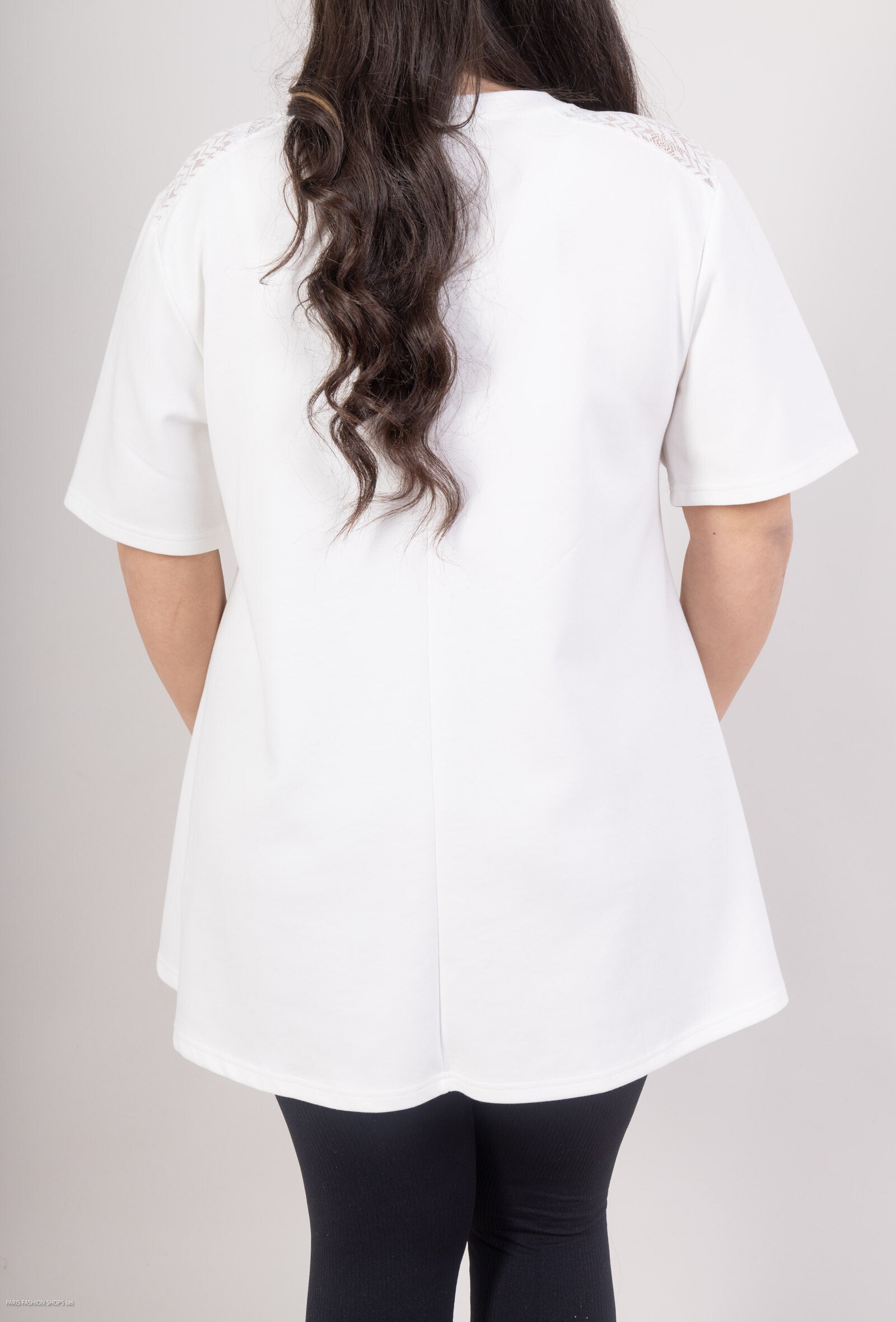 Plus Size Öppen Spets T-shirt med Pärlor