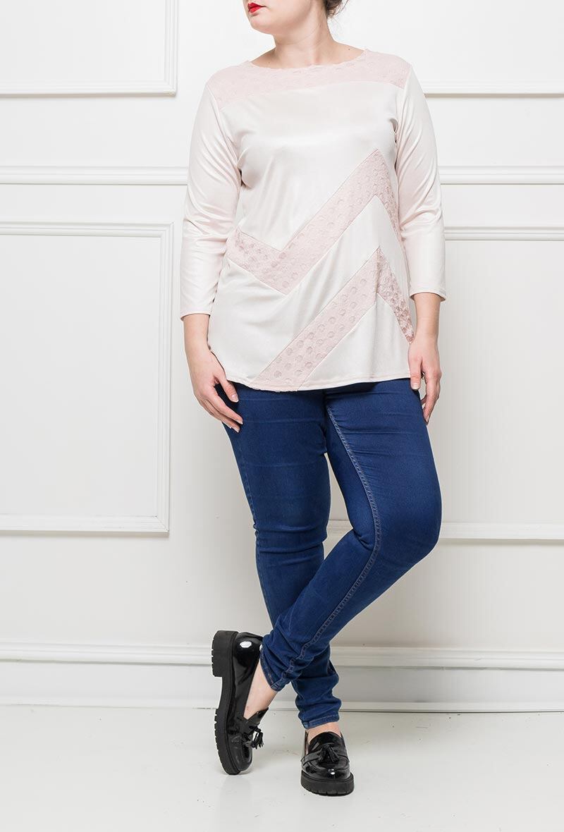 Plus Size Spotted t-shirt