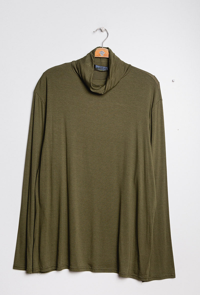 Plus Size Turtleneck t-shirt