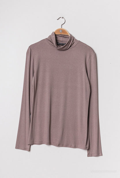 Plus Size Turtleneck t-shirt