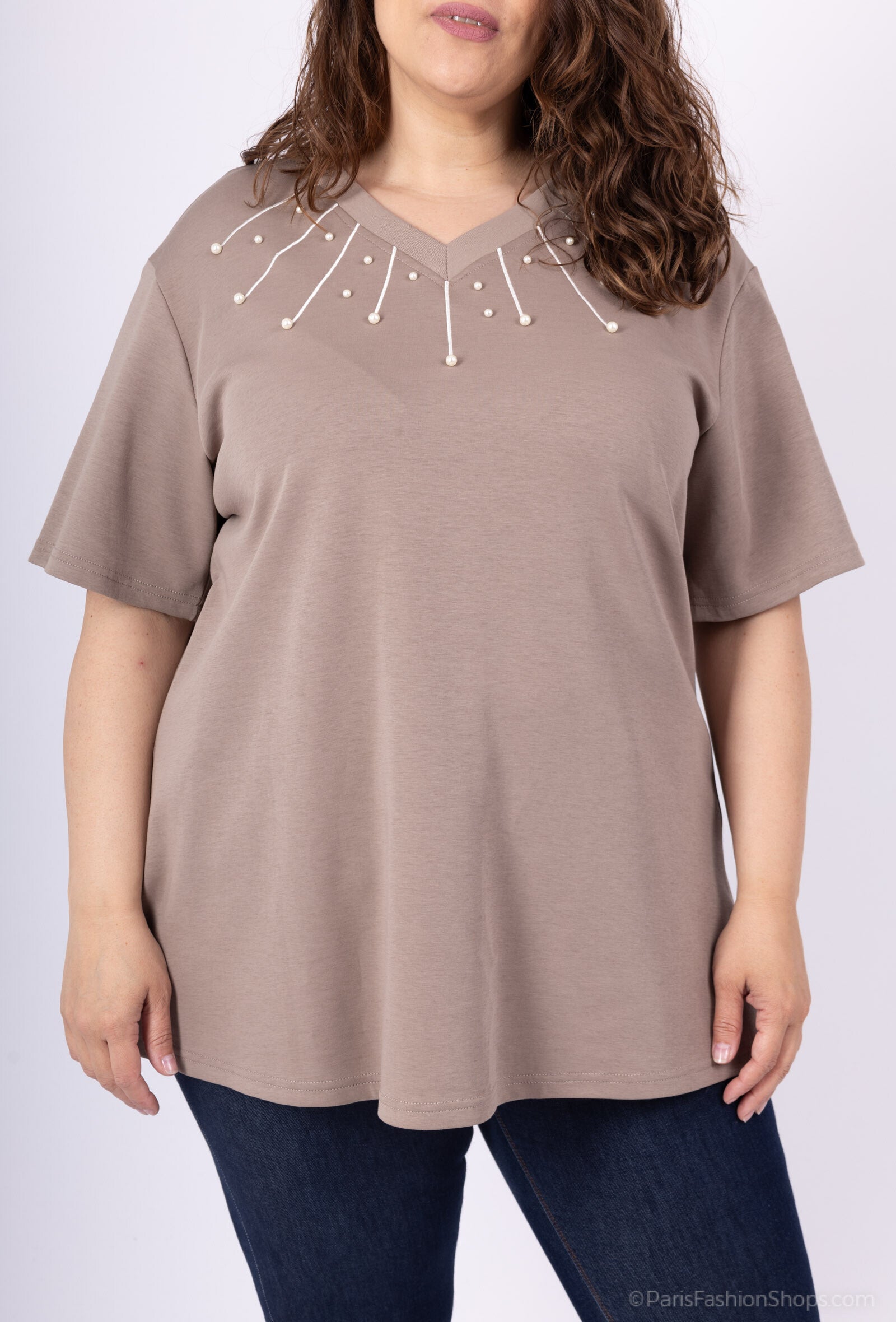 Plus Size Pearl V-neck T-shirt