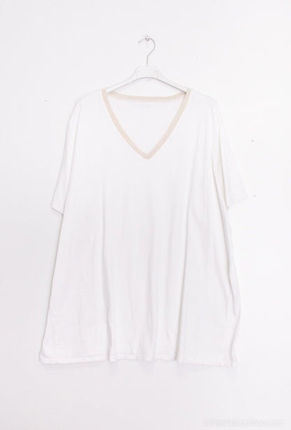 Plus Size V-neck cotton t-shirt