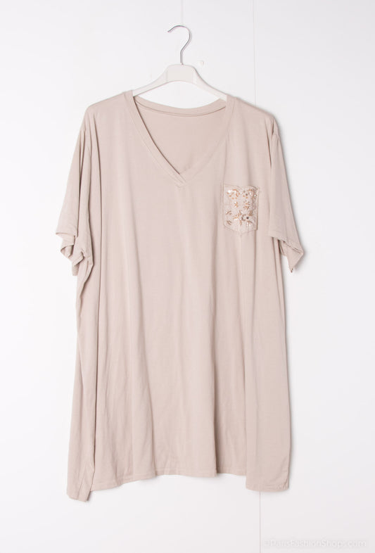Plus Size V-neck large cotton teeshirt with embroidered chest pocket