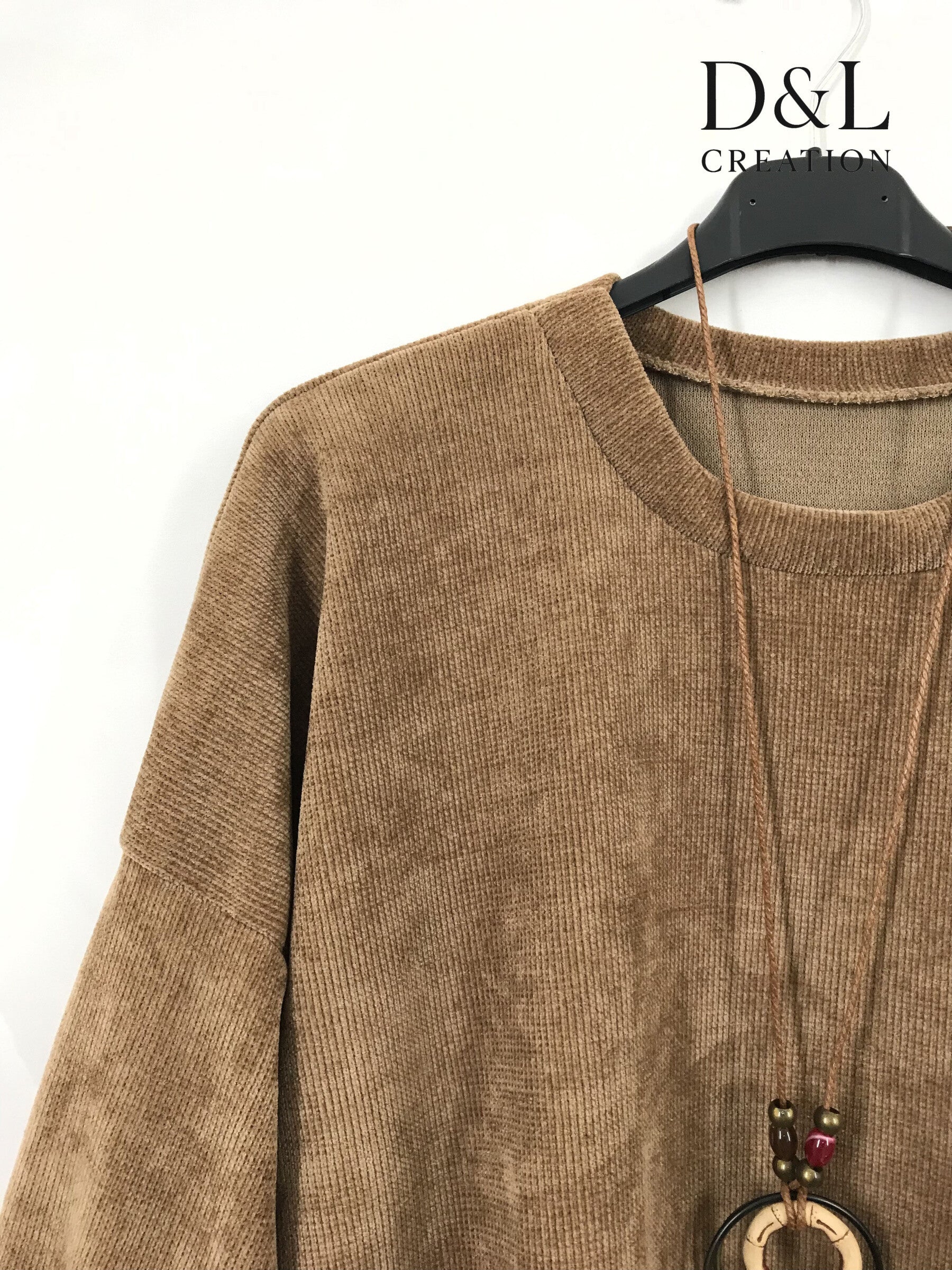 Långärmad sammetstop med halsband, storlekar T38 till T50